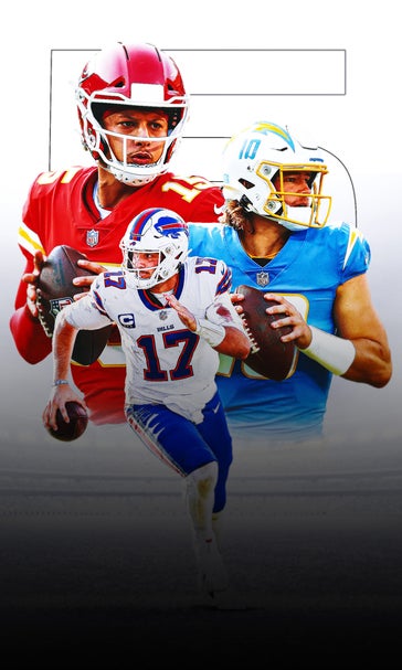 Patrick Mahomes or Josh Allen? Ranking the best QBs under 30